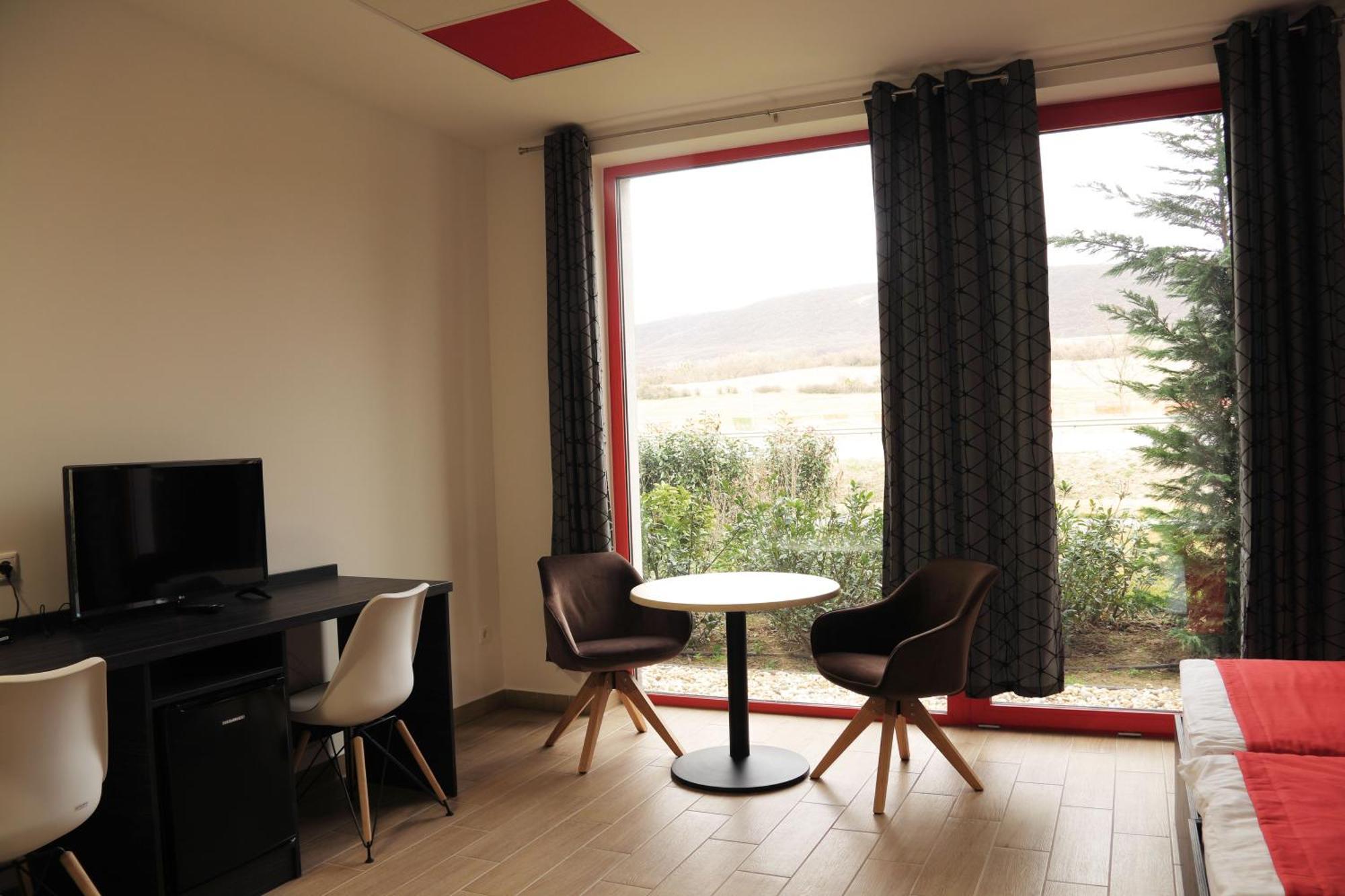 Top Hotel Vertesszolos Luaran gambar